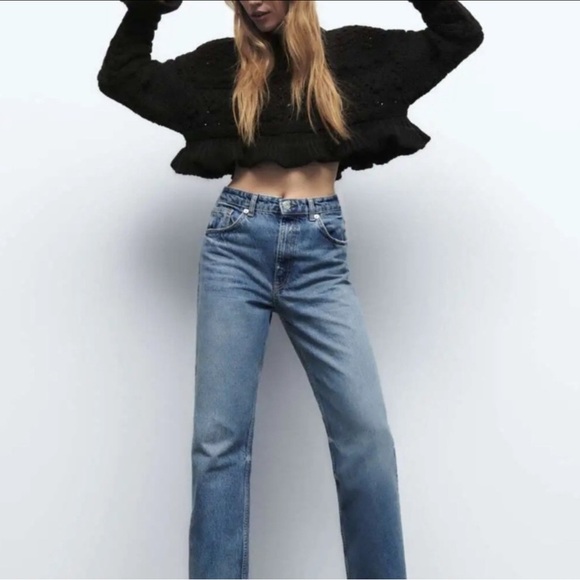 ZARA Cropped Sweater Black Knit Chunky Ruffle Long Sleeve size Small EUC - Picture 2 of 11